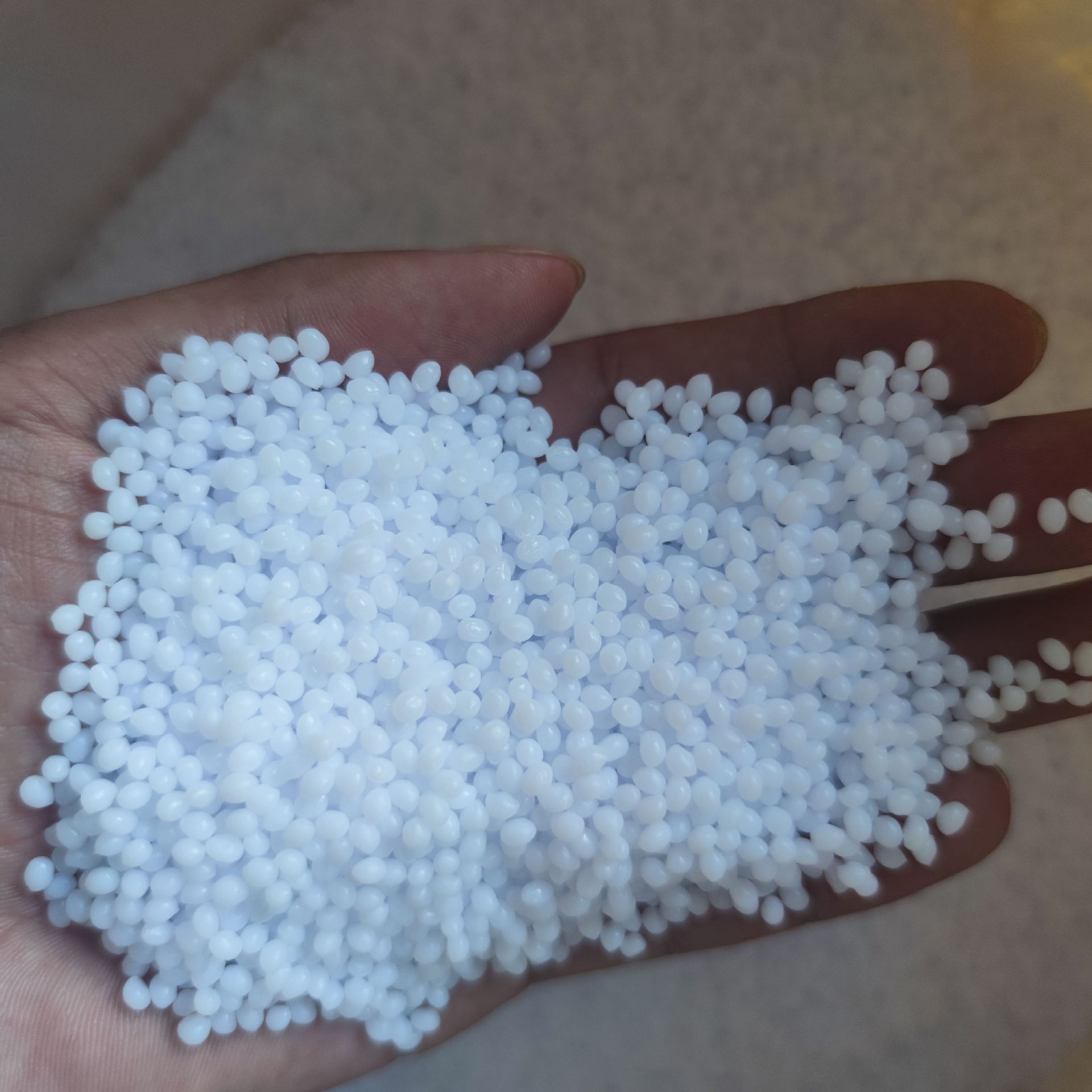 0,5/1KG libre de resina hecho  - Thermoplastic Pellet reseña y precio